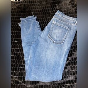 Chelsea & Violet Distressed Blue Ankle Jeans